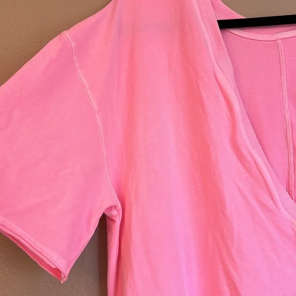 ❌SOLD!❌ NEW! FREE PEOPLE MOVEMENT MEDIUM Hot Shot Tee Romper PINK LEMONADE Short - Picture 16 of 17